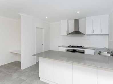 5 Hearson Avenue, Eglinton WA 6034