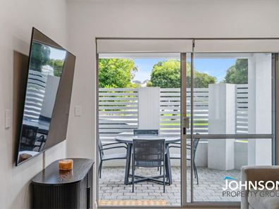 1/24 Farris Street, Innaloo WA 6018