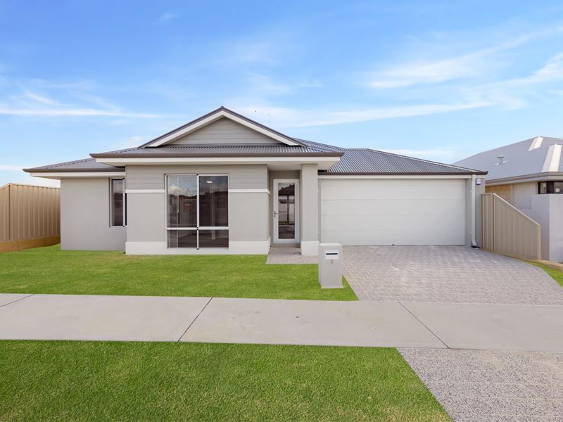 6 Trigger Way, Two Rocks WA 6037
