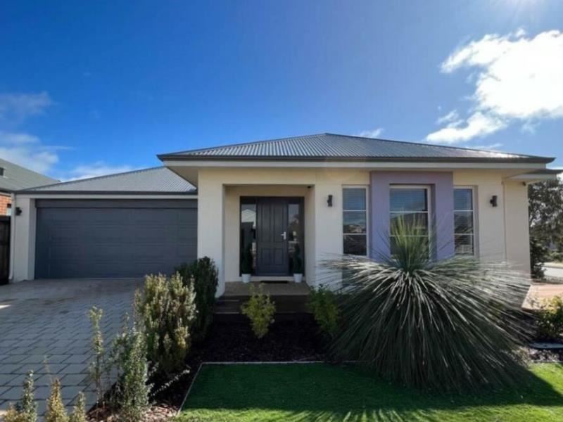 7 Cheriton Avenue, Ellenbrook WA 6069