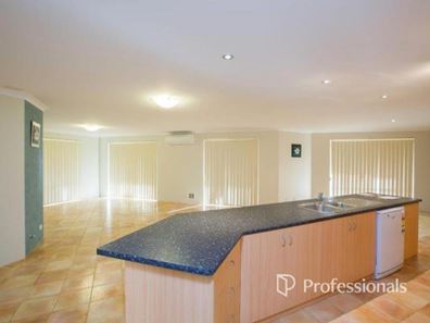 6 Costello Court, Usher WA 6230