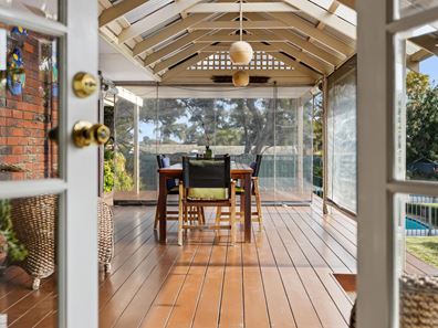 9 Edward Street, Sorrento WA 6020