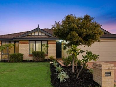 8 Elwell Street, Secret Harbour WA 6173