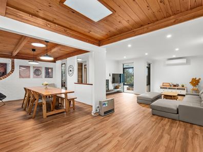 10 Hawk Grove, Willetton WA 6155