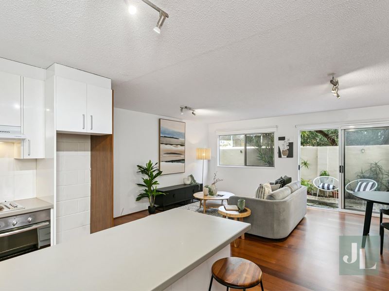 2/375 Stirling Highway, Claremont