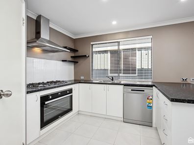 12 Malachite Road, Byford WA 6122