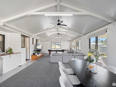 15 Rosekelly Road, Gosnells WA 6110