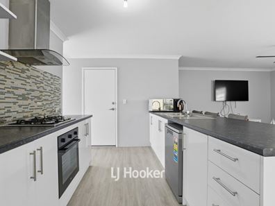 3 Cassis Way, Yalyalup WA 6280