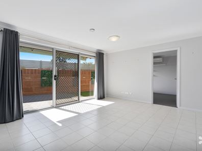 8/314 Wright Road, Piara Waters WA 6112
