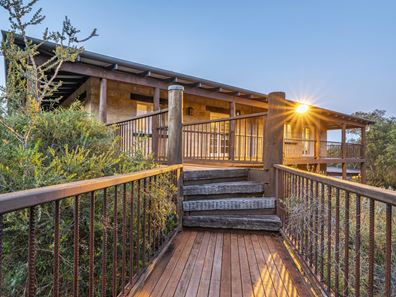 77 Marron Rise, Yallingup WA 6282
