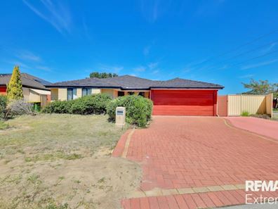 1 Coulthard Crescent, Canning Vale WA 6155