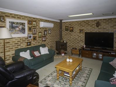 3 Lansdell Street, Mukinbudin WA 6479