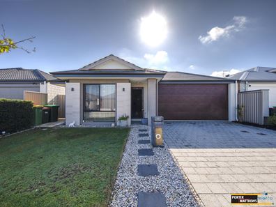 39 Gala Way, Forrestfield WA 6058