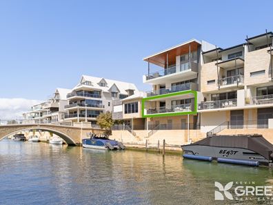 1/10 Cannaregio Square, Mandurah WA 6210