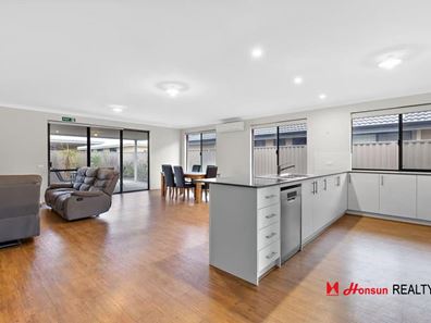 18 Hampshire Way, Baldivis WA 6171