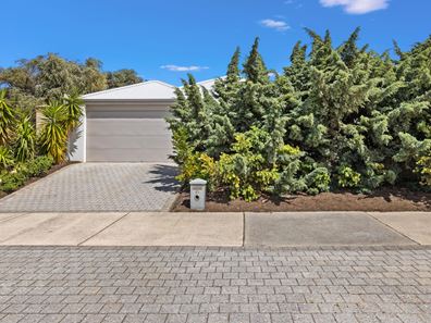 51 Sirius Ramble, Quinns Rocks WA 6030
