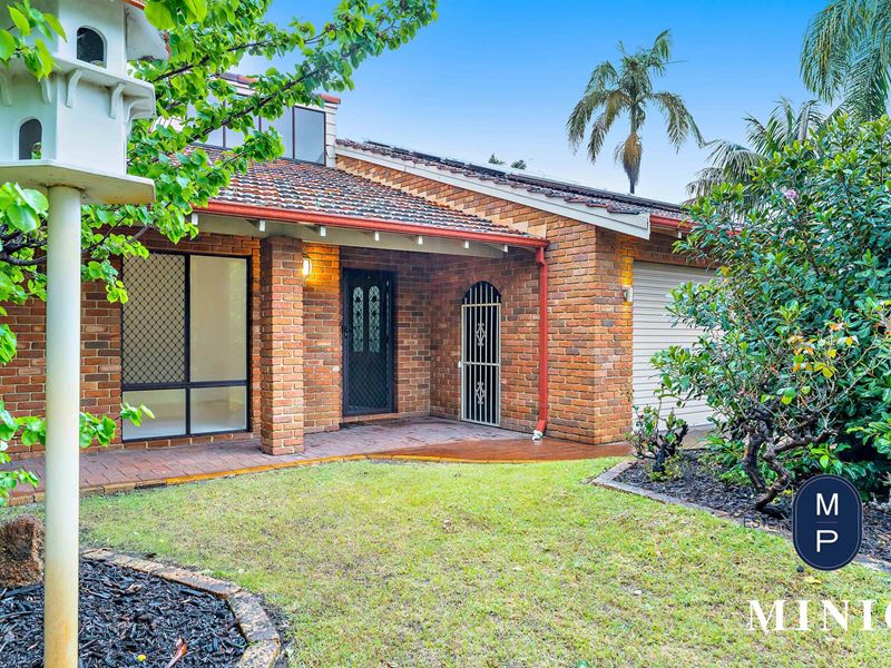 6 Warman Court, Leeming WA 6149