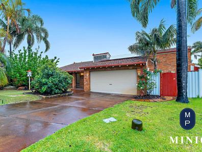 6 Warman Court, Leeming WA 6149