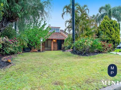6 Warman Court, Leeming WA 6149