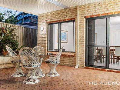 3/118 Moreing Road, Attadale WA 6156