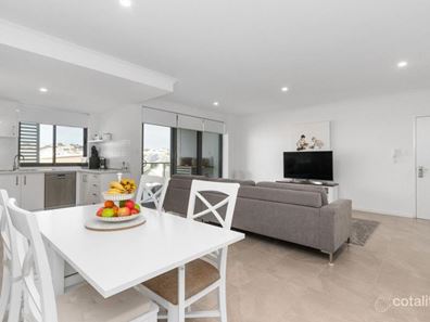 7/81 Orsino Boulevard, North Coogee WA 6163