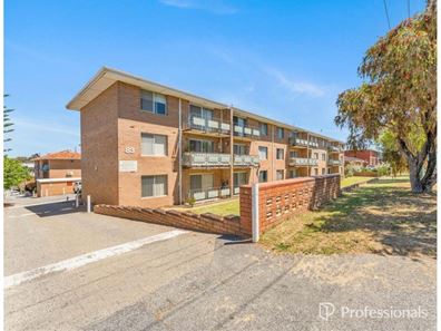 17/83 Phoenix Road, Spearwood WA 6163