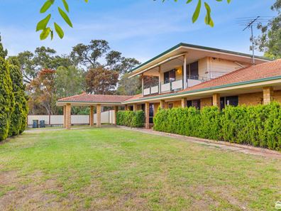 33 Bradshaw Road, Byford WA 6122