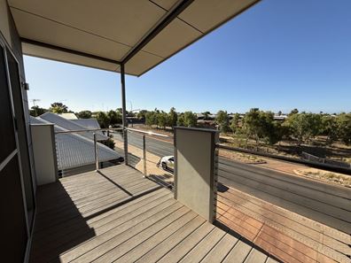 34 MarriMarri Parade, Baynton WA 6714