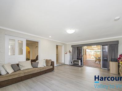 33 Ireland Way, Bassendean WA 6054