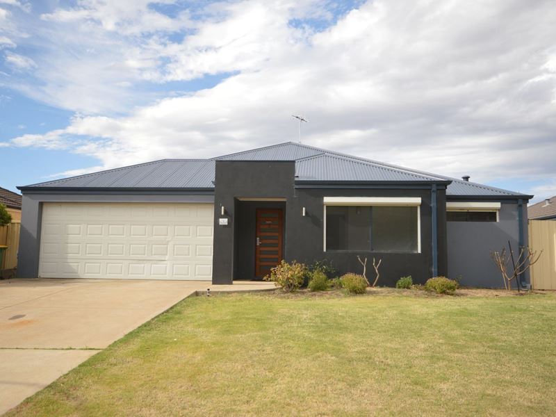 6 Padbury Road, Pinjarra