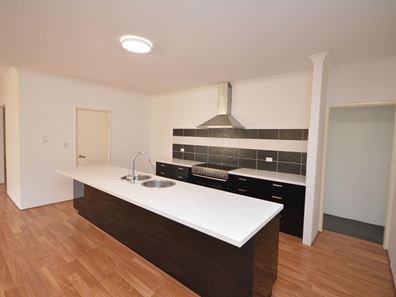 6 Padbury Road, Pinjarra WA 6208