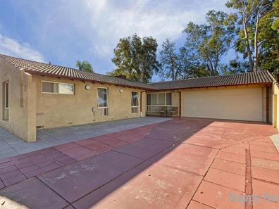 5 Grenadier Drive, Thornlie WA 6108