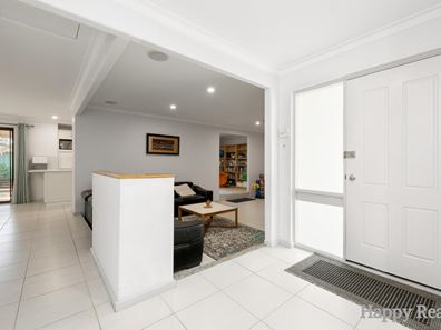 5 Grenadier Drive, Thornlie WA 6108
