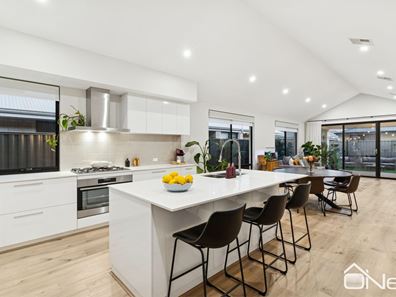48 Fernleaf Loop, Piara Waters WA 6112