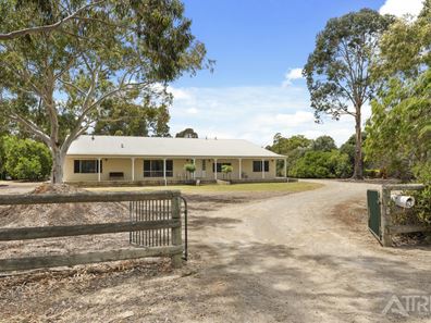 62 Thatcher Road, Byford WA 6122