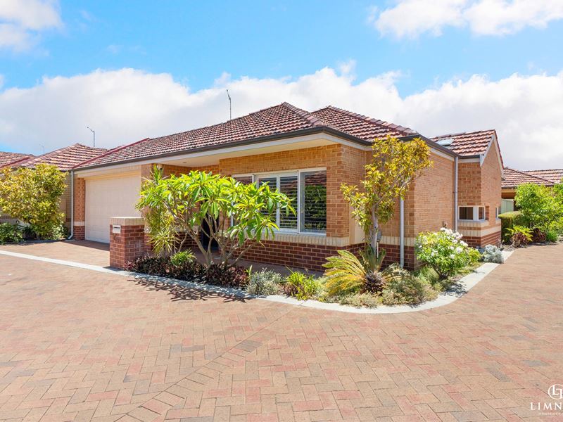 15/77 Lynn  Street, Trigg WA 6029