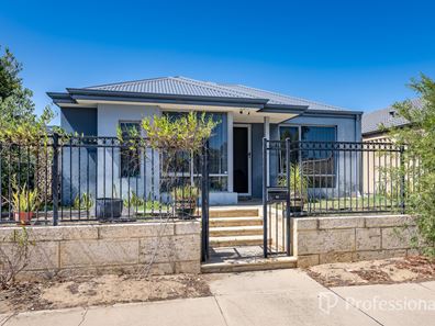52 Halesworth Parade, Butler WA 6036