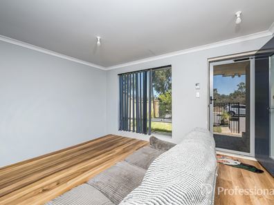 52 Halesworth Parade, Butler WA 6036