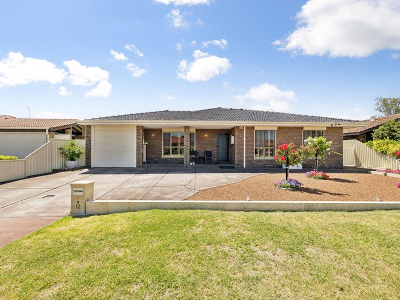 12 Blenny Close, Cannington WA 6107