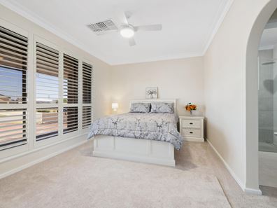 12 Blenny Close, Cannington WA 6107
