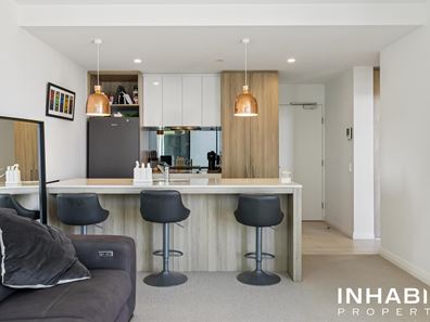 603/8 Tassels Place, Innaloo WA 6018