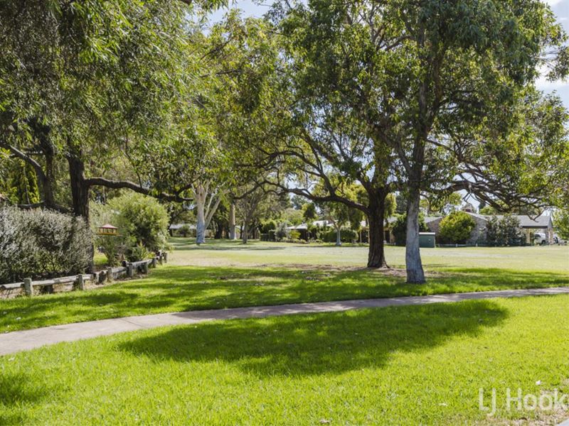 7B Becton Court, Kingsley WA 6026