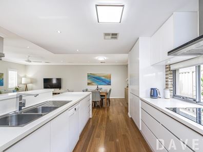 52 Ada Street, Watermans Bay WA 6020