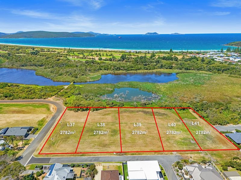 30 Surrey Street, Mira Mar WA 6330