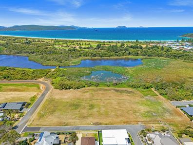 30 Surrey Street, Mira Mar WA 6330