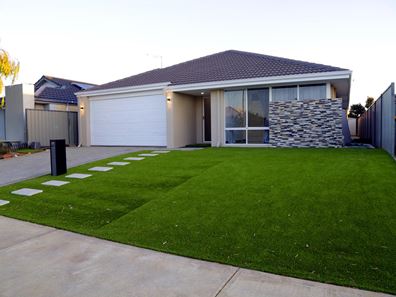 7 Poseidon Road, Byford WA 6122