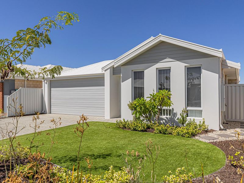 4 Sideslip Street, Brabham WA 6055