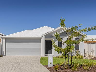 4 Sideslip Street, Brabham WA 6055