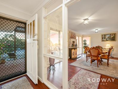 1A Derry Avenue, Mount Nasura WA 6112