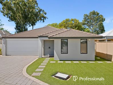 1/12 Gotha Way, Forrestfield WA 6058
